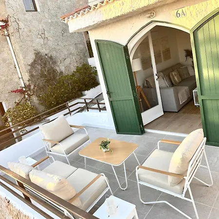 First Line With Ocean Views *