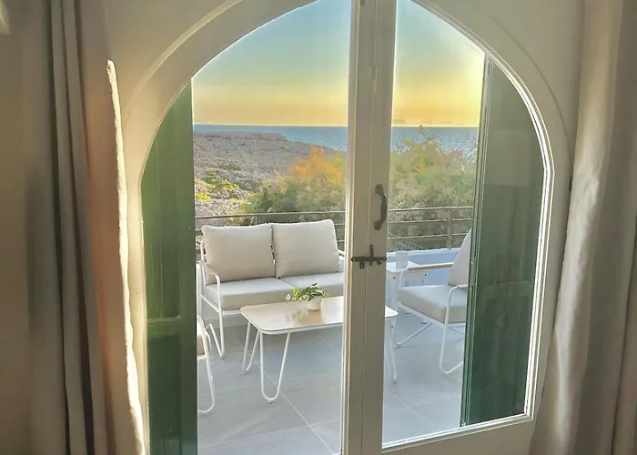 First Line With Ocean Views Appartamento