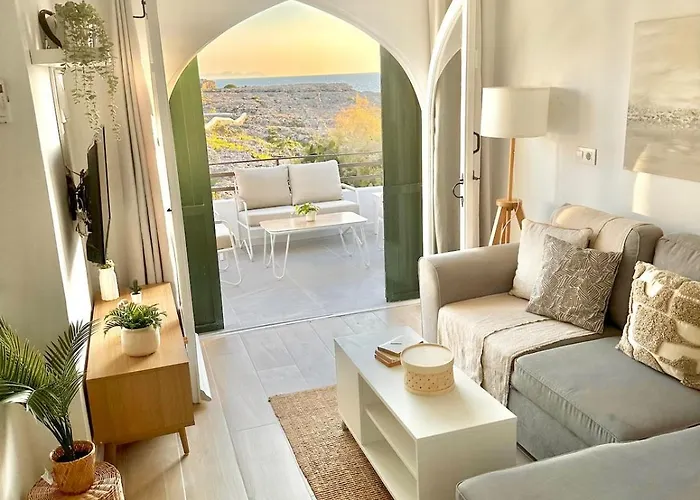 First Line With Ocean Views Appartamento