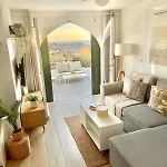 First Line With Ocean Views Apartmán