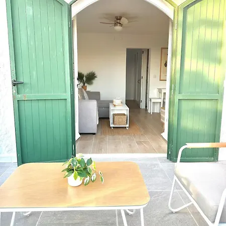 First Line With Ocean Views *